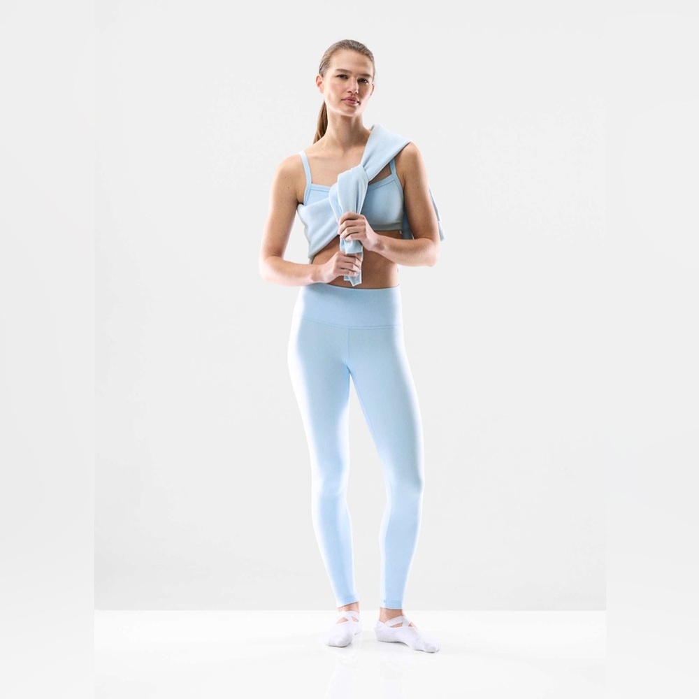 Aritzia Golden BUTTER Cheeky Infinite Hi-Rise Legging